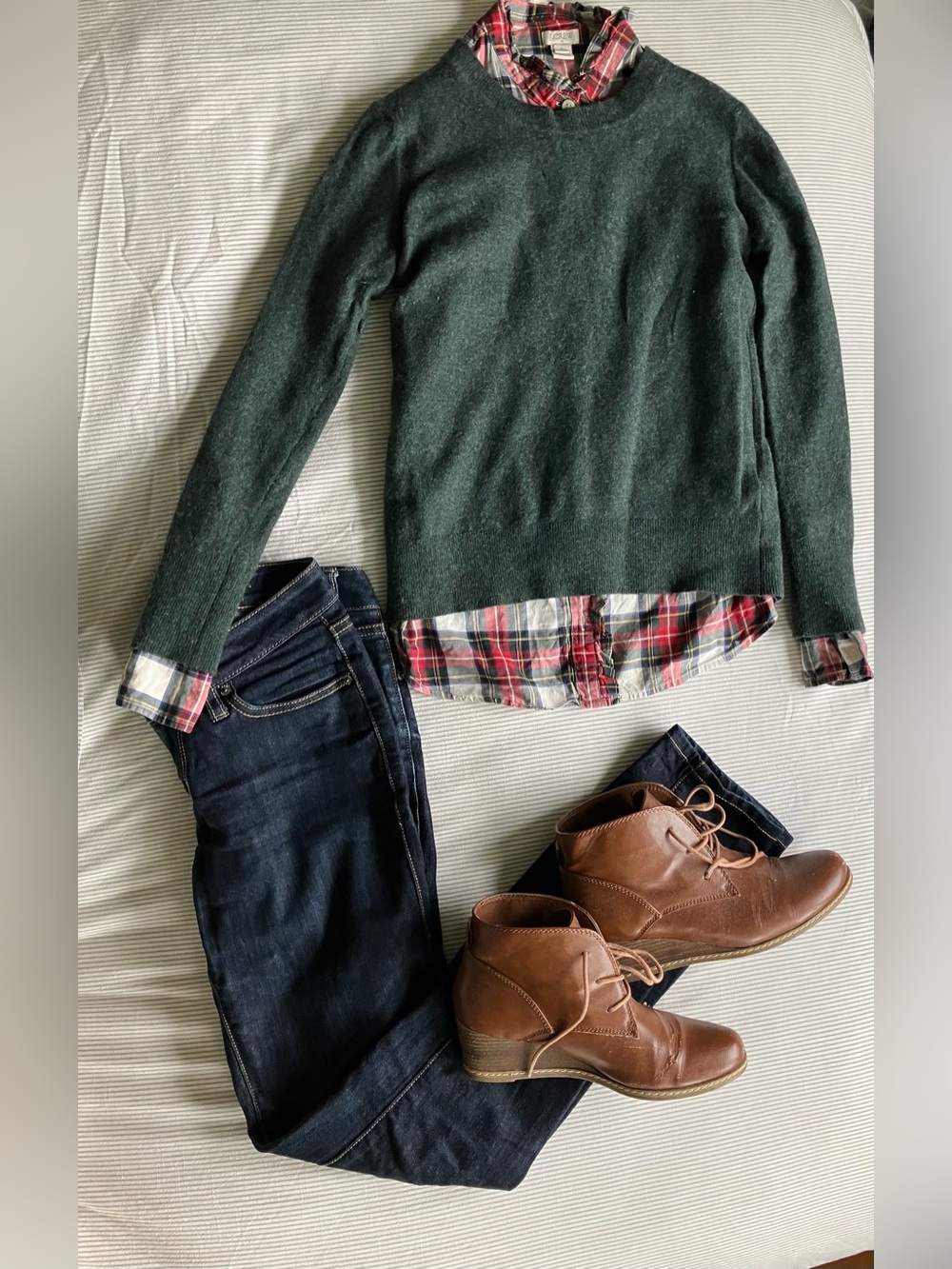 Banana Republic Forest Green Crew Neck Sweater Italian Merino